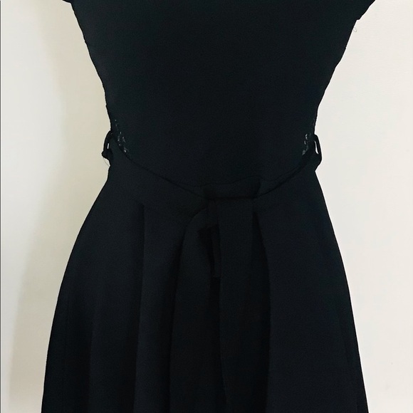 Monteau solid black mini dress in size M - Picture 5 of 10